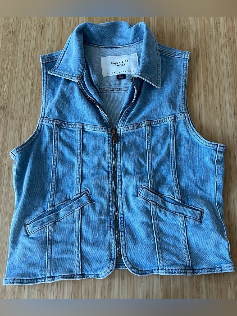 American Eagle Jean Top